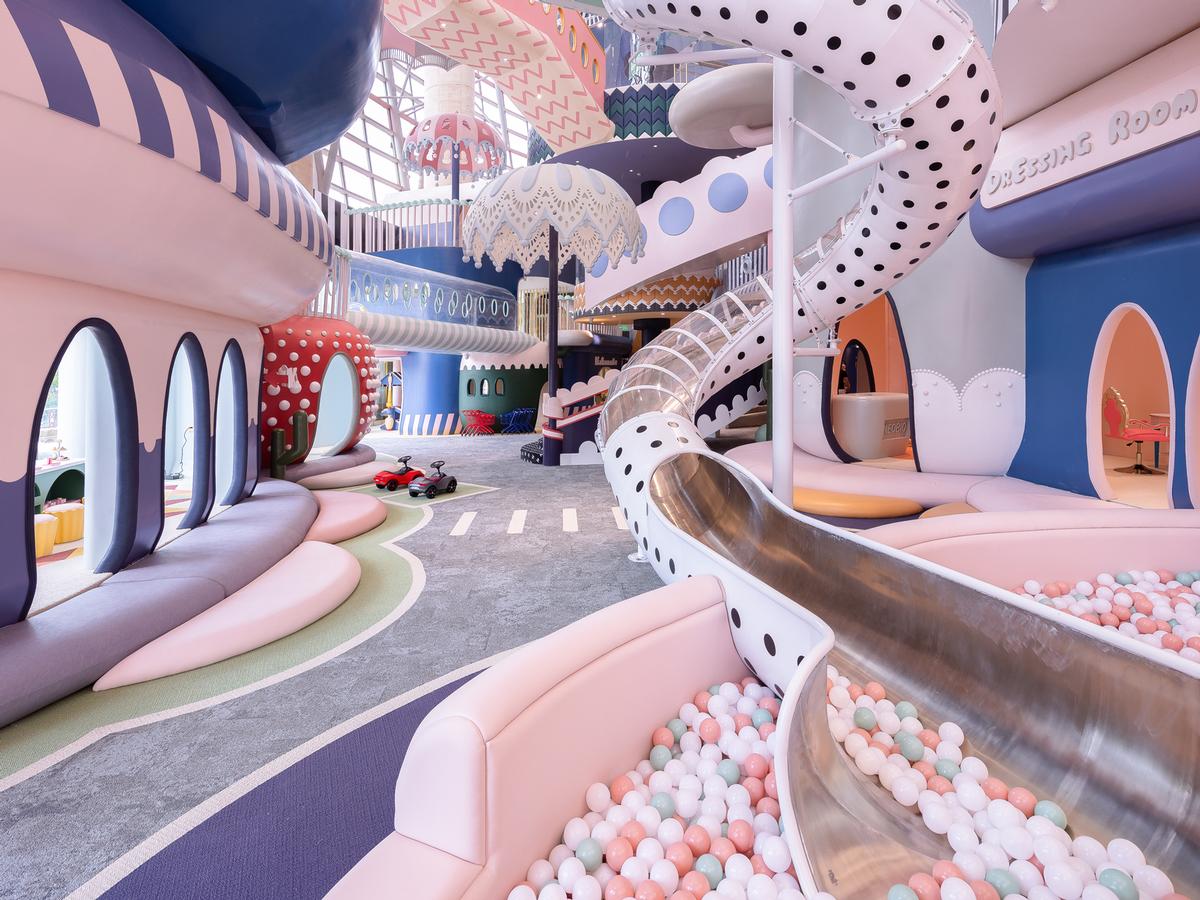 HIGH344545_656818_796068